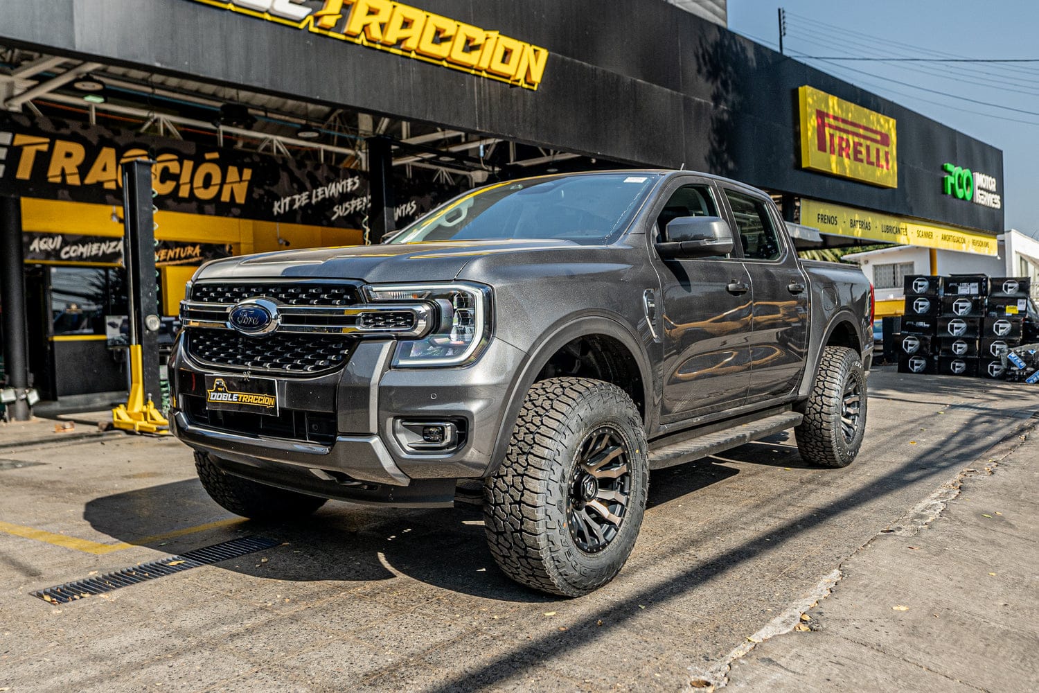 Hilux con lift de 2 pulgadas