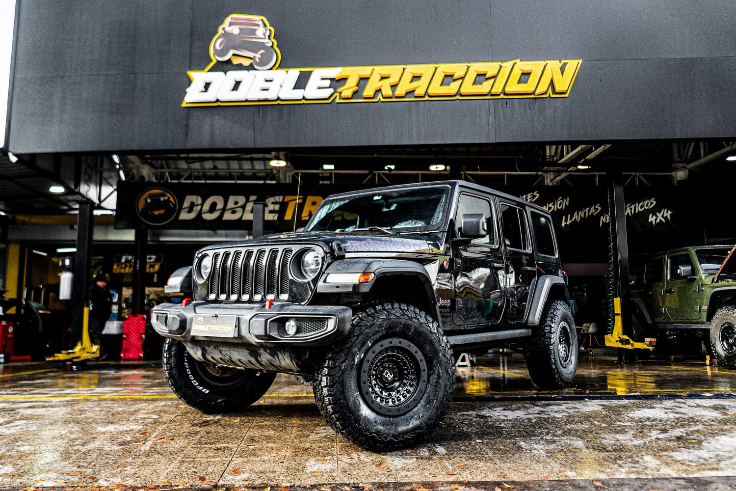 Wrangler con AT 33 pulgadas